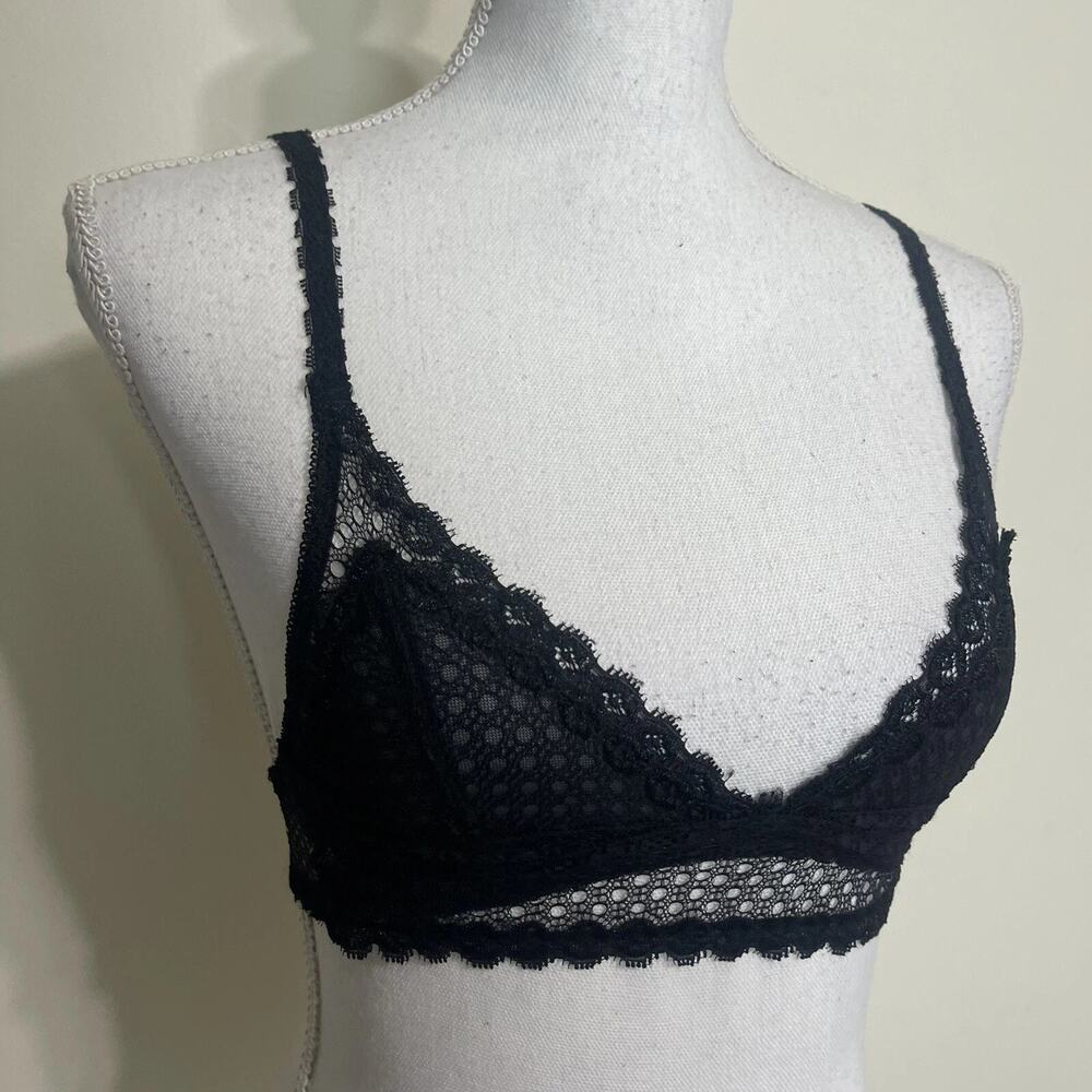 Black Floral Lace Bralette Top Wireless Bra Lingerie Sexy V Neck Bra NO Pad S/M